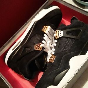 Jordan 4 royaltys